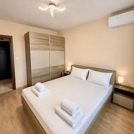 The View Apartment Varna
